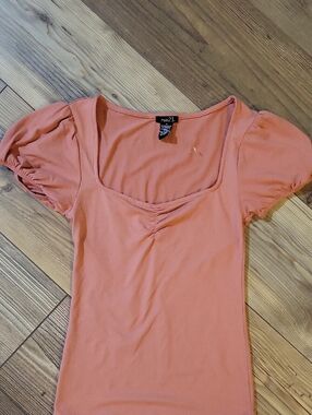 rue21 Peach Square Neck Puff Sleeve Top
